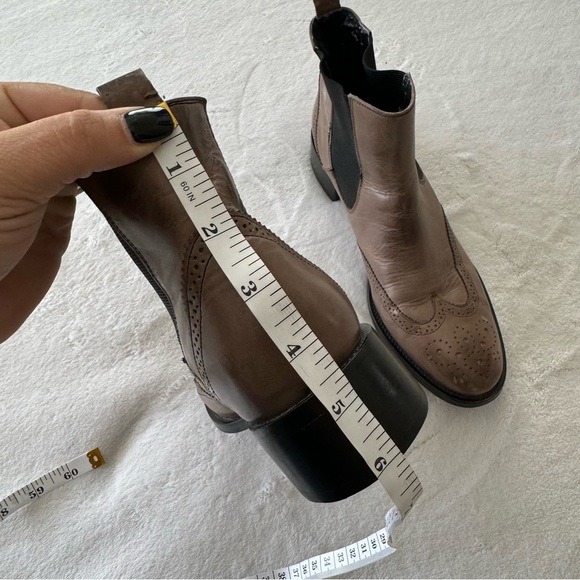 Lillybee Kristin Distressed Brown Black Slip On Ankle Boots Size 8.5 - Picture 10 of 10